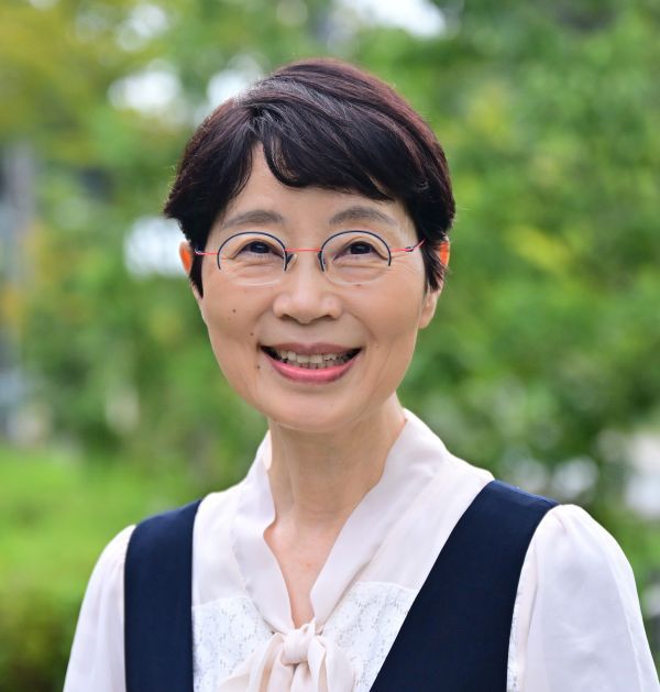 古賀 弥生（芸術文化観光専門職大学 副学長／芸術文化・観光学部長／教授）